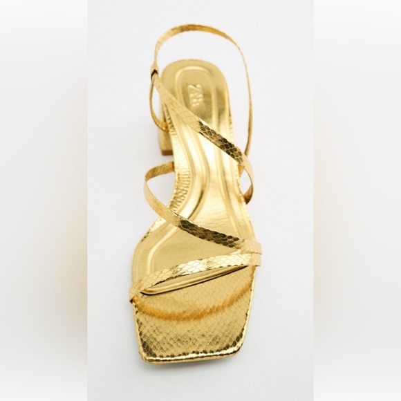 Brand NEW metallic gold Zara sandals. Available in EU 6/US 6 and EU 37/US 6.5. - Picture 2 of 8